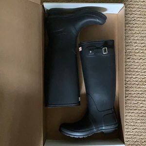 Hunter black rubber boots like new